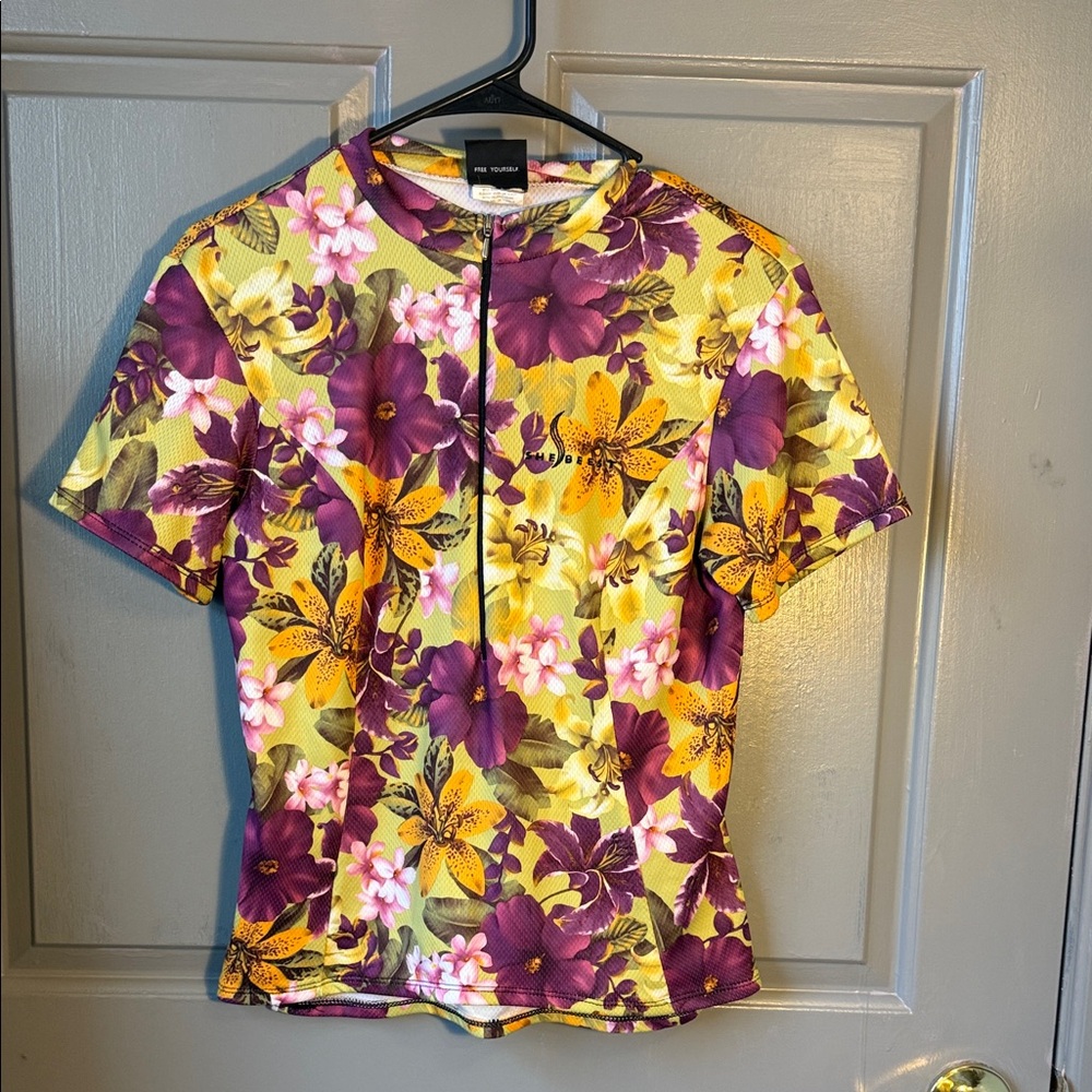 Shebeest Yellow and Purple Floral Short Sleeve Top